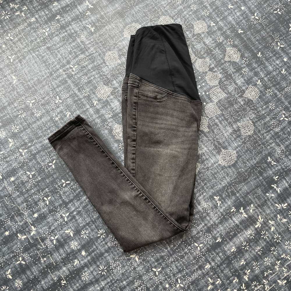 Isabel Maternity Gray Skinny Jeans Size 2